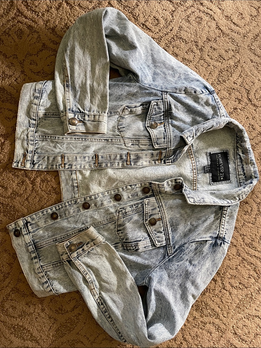 Forever 21+ Womens light wash denim cropped back jacket